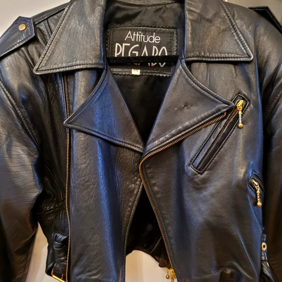 Jacket - Picture 4 of 7